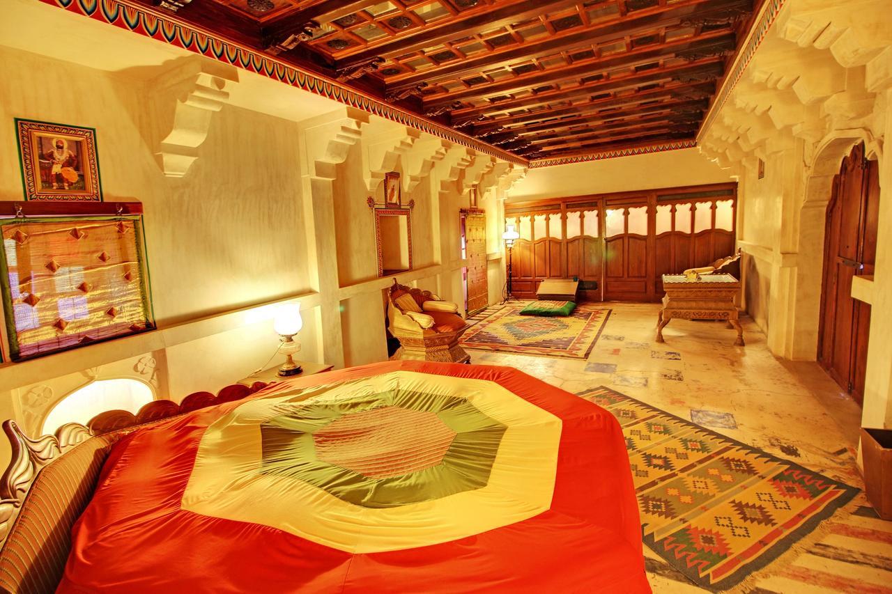 เดอะ ฟอร์ต โพการัน - อะ เฮอริเทจ โฮเทล Hotel Pokhran ภายนอก รูปภาพ