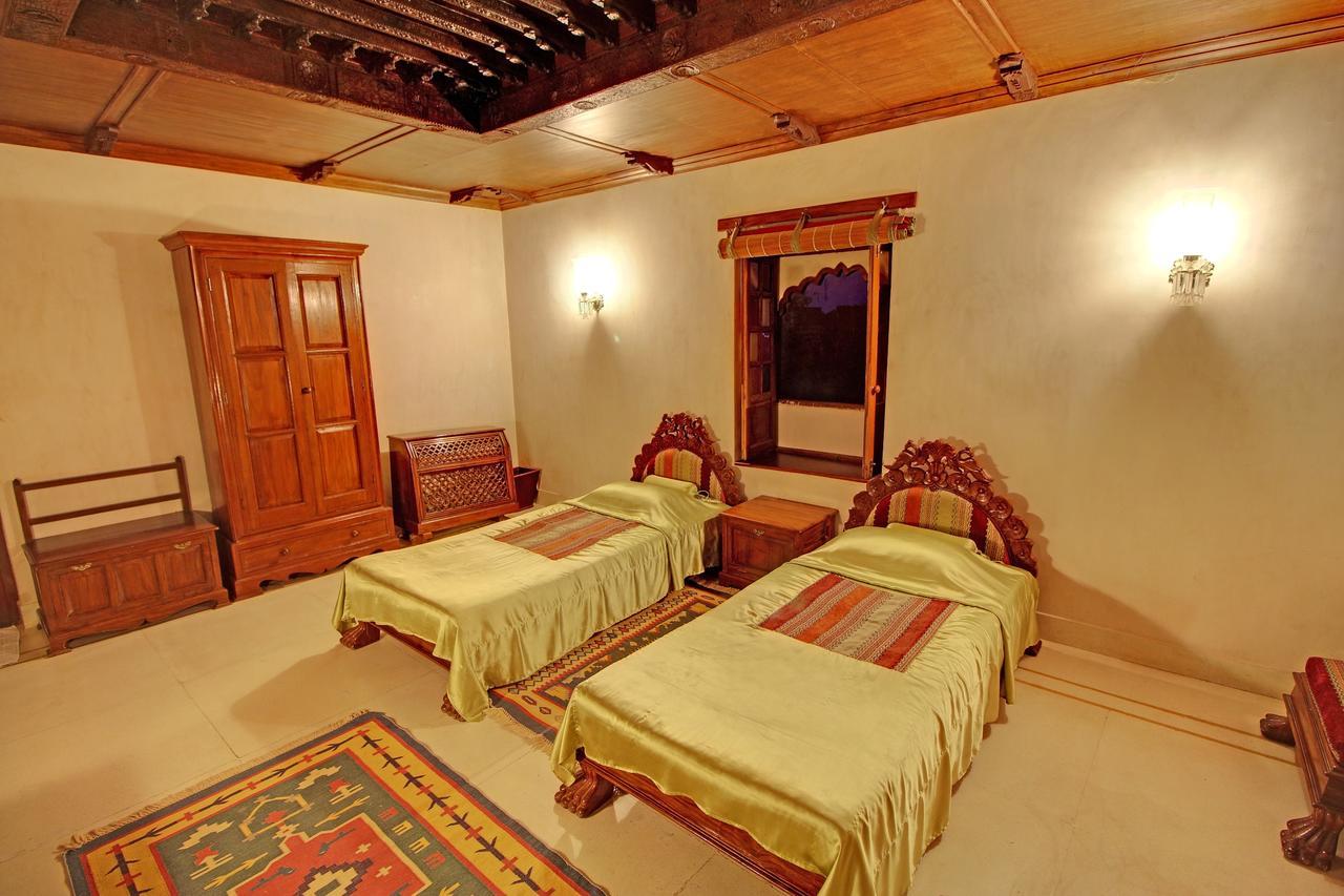 เดอะ ฟอร์ต โพการัน - อะ เฮอริเทจ โฮเทล Hotel Pokhran ภายนอก รูปภาพ