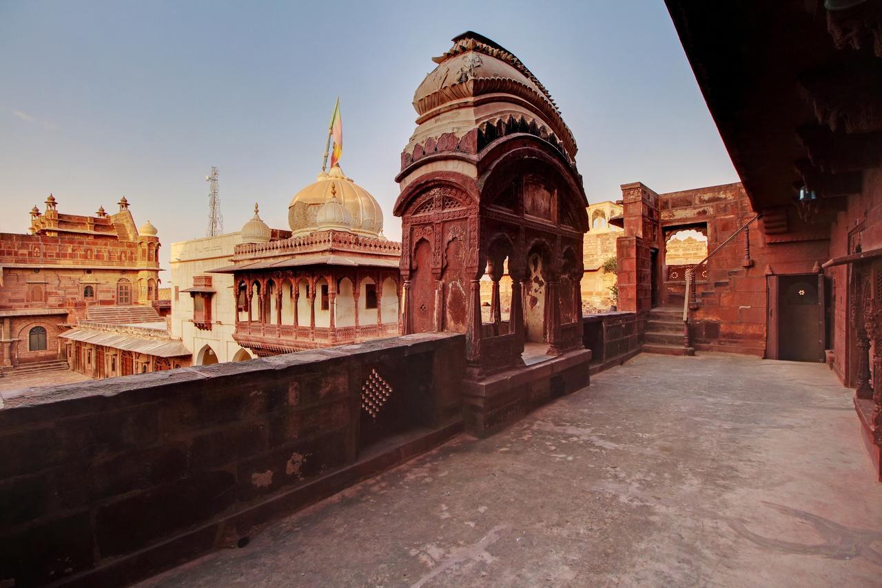 เดอะ ฟอร์ต โพการัน - อะ เฮอริเทจ โฮเทล Hotel Pokhran ภายนอก รูปภาพ