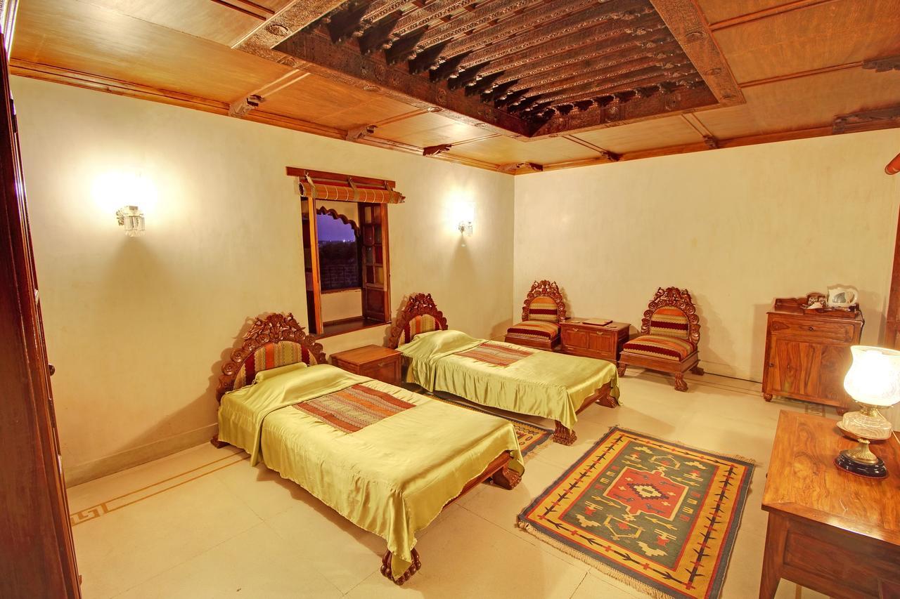 เดอะ ฟอร์ต โพการัน - อะ เฮอริเทจ โฮเทล Hotel Pokhran ภายนอก รูปภาพ