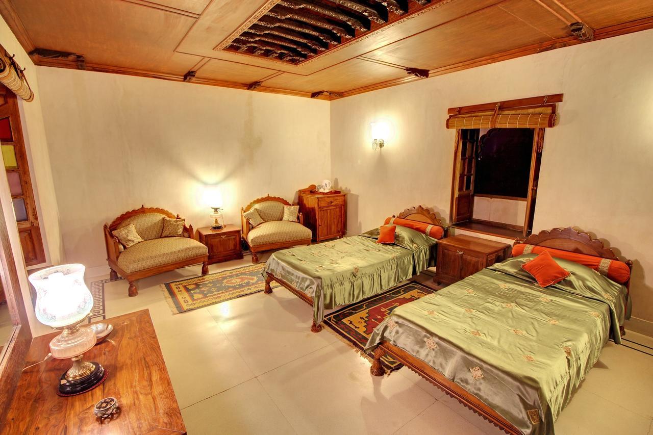 เดอะ ฟอร์ต โพการัน - อะ เฮอริเทจ โฮเทล Hotel Pokhran ภายนอก รูปภาพ